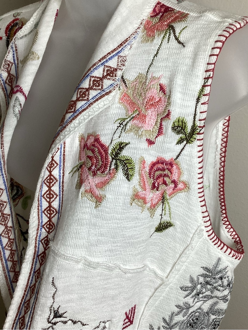John Mark Embroidered Cotton Vest Floral Boho FairyCore White Lg - Picture 4 of 8